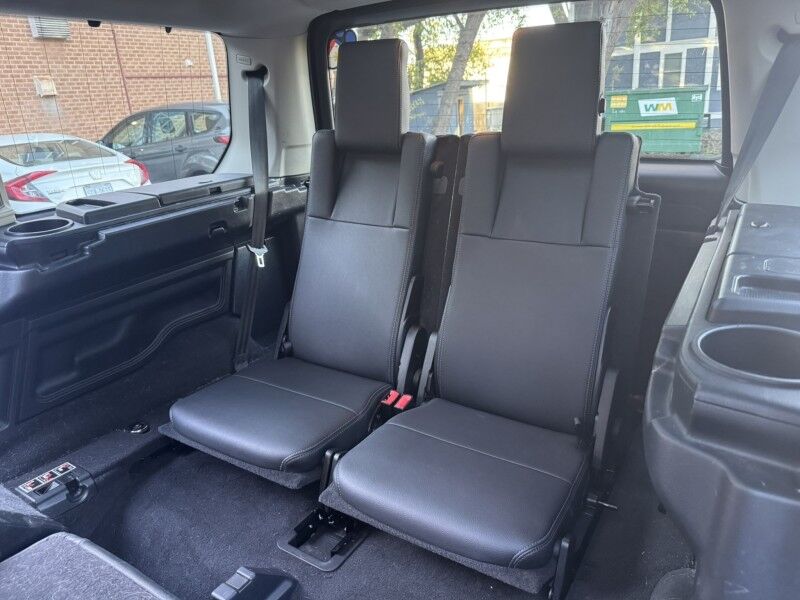 2014 Land Rover LR4 HSE LUX w/ HSE LUX Plus Package 7 Seat Comfort Package Arlington VA