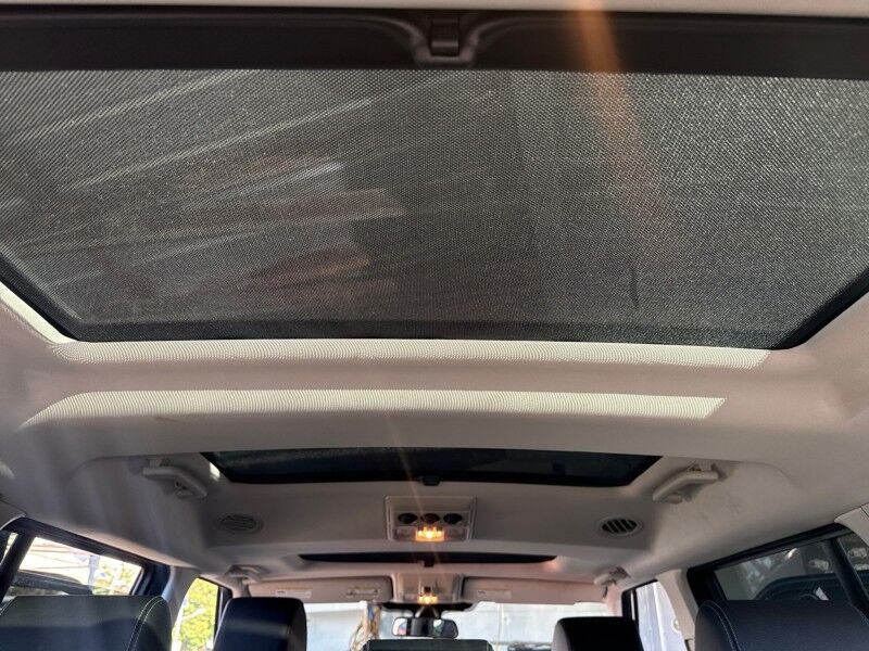 2014 Land Rover LR4 HSE LUX w/ HSE LUX Plus Package 7 Seat Comfort Package Arlington VA
