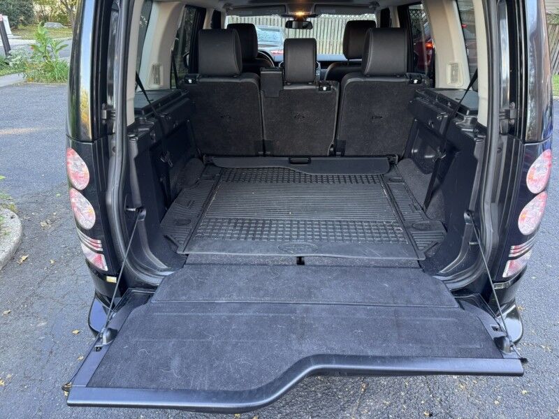 2014 Land Rover LR4 HSE LUX w/ HSE LUX Plus Package 7 Seat Comfort Package Arlington VA