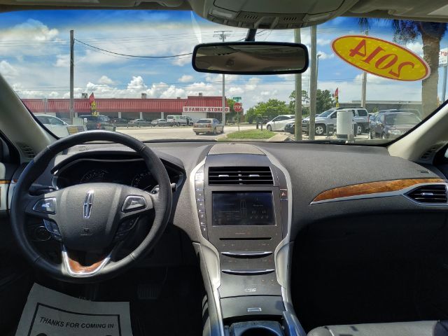 2014 Lincoln MKZ 4DSN Bradenton FL 2014 Lincoln MKZ 4DSN Bradenton FL
