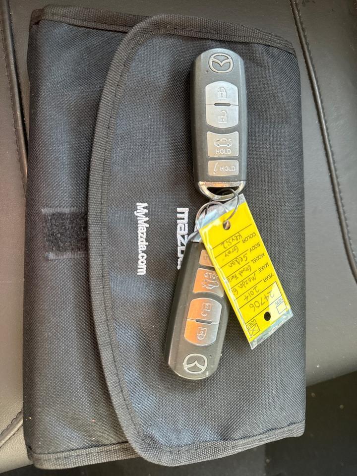 2014 Mazda Mazda6 i Grand Touring 2014 Mazda Mazda6 i Grand Touring
