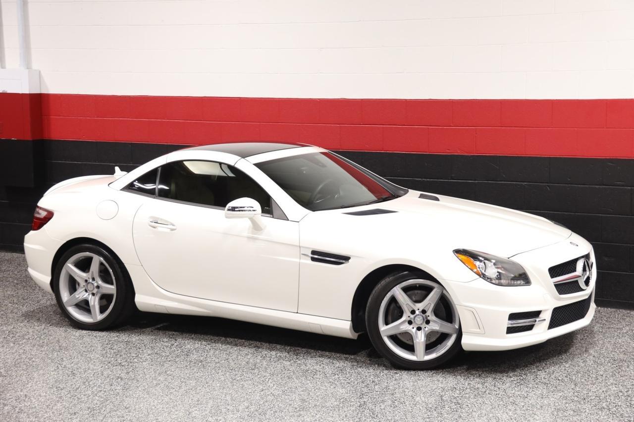 2014 Mercedes-Benz SLK 250 AMG Sport Pkg 2dr Roadster 2014 Mercedes-Benz SLK 250 AMG Sport Pkg 2dr Roadster