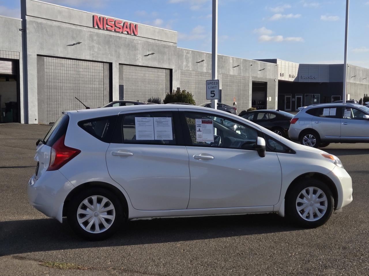 2014 Nissan Versa Note SV 2014 Nissan Versa Note SV