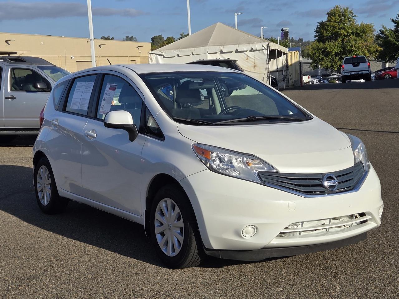 2014 Nissan Versa Note SV 2014 Nissan Versa Note SV