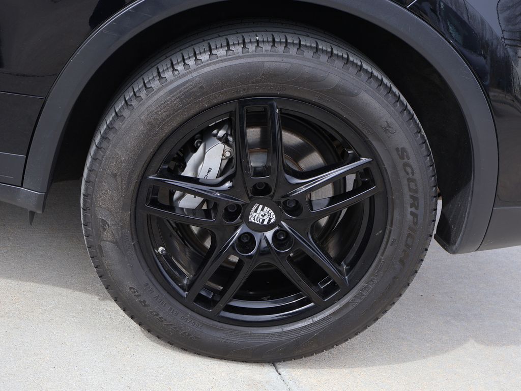 2014 Porsche Cayenne S