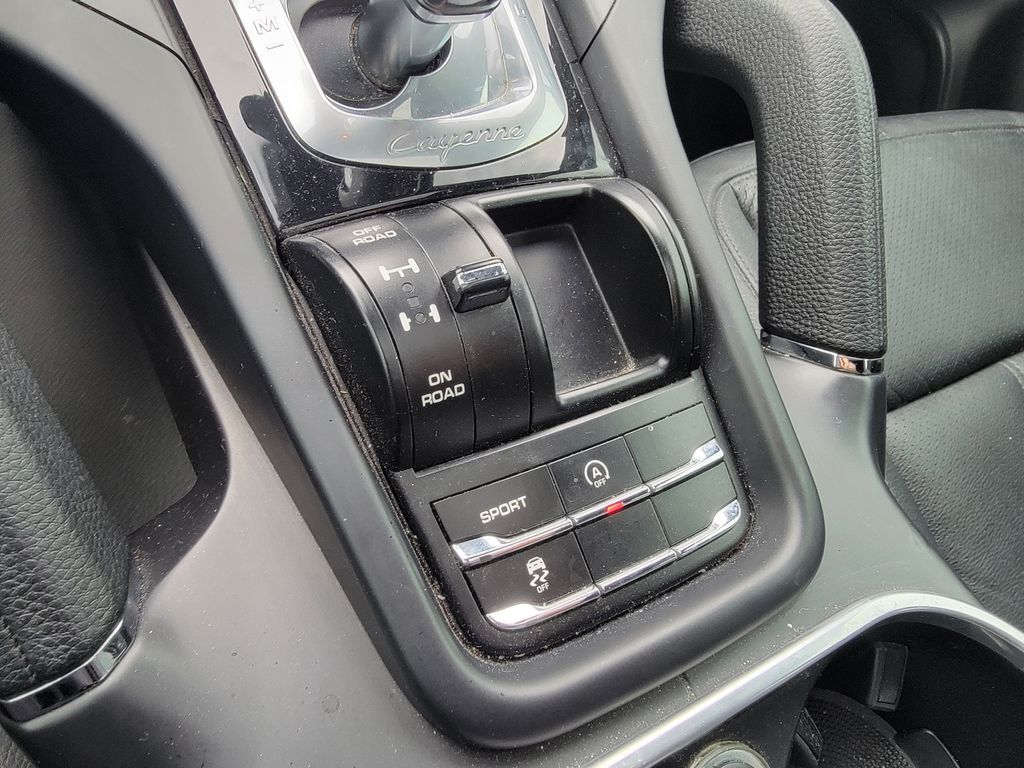 2014 Porsche Cayenne S