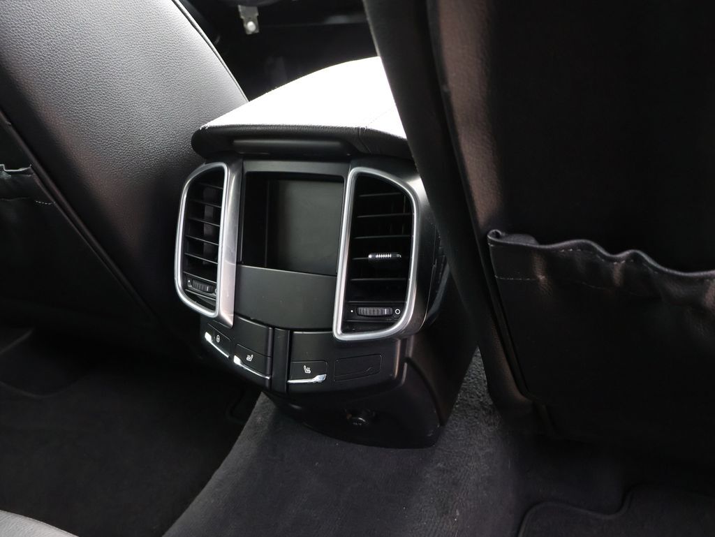 2014 Porsche Cayenne S