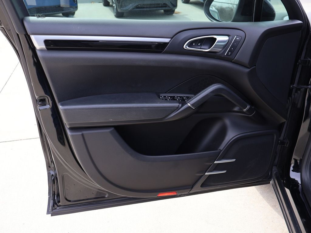 2014 Porsche Cayenne S