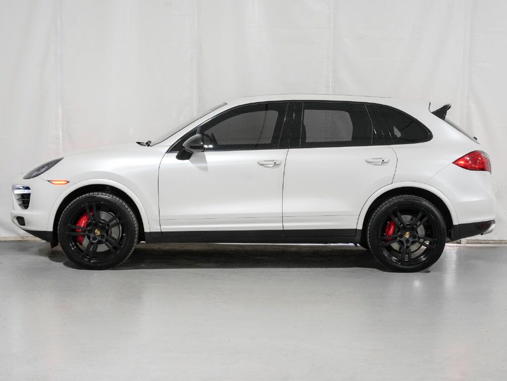 2014 Porsche Cayenne Turbo S 2014 Porsche Cayenne Turbo S