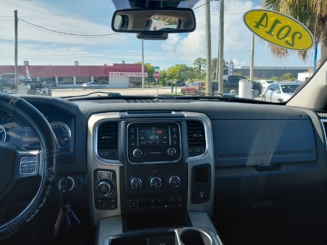 2014 RAM 1500 SLT Quad Cab 4WD Bradenton FL 2014 RAM 1500 SLT Quad Cab 4WD Bradenton FL