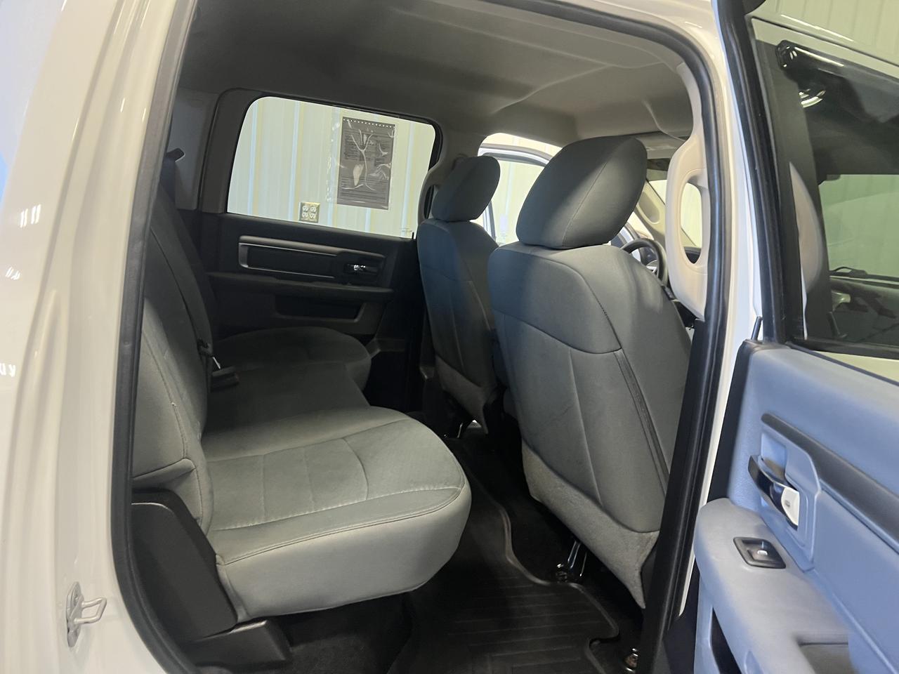 RAM2500 CREW CAB 4X420
