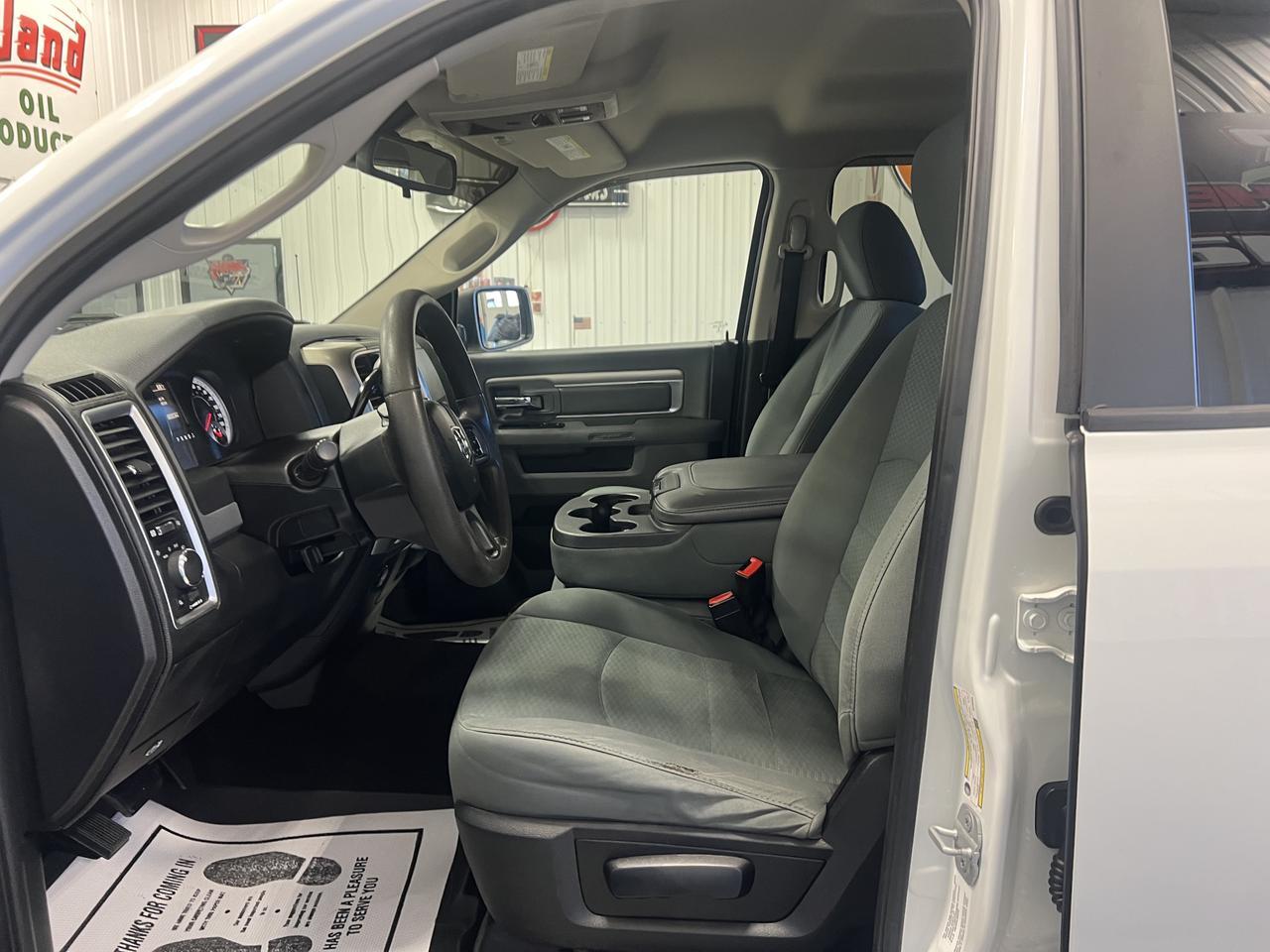 RAM2500 CREW CAB 4X418