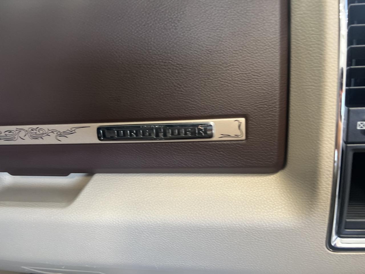 RAM3500 MEGA CAB 4X420