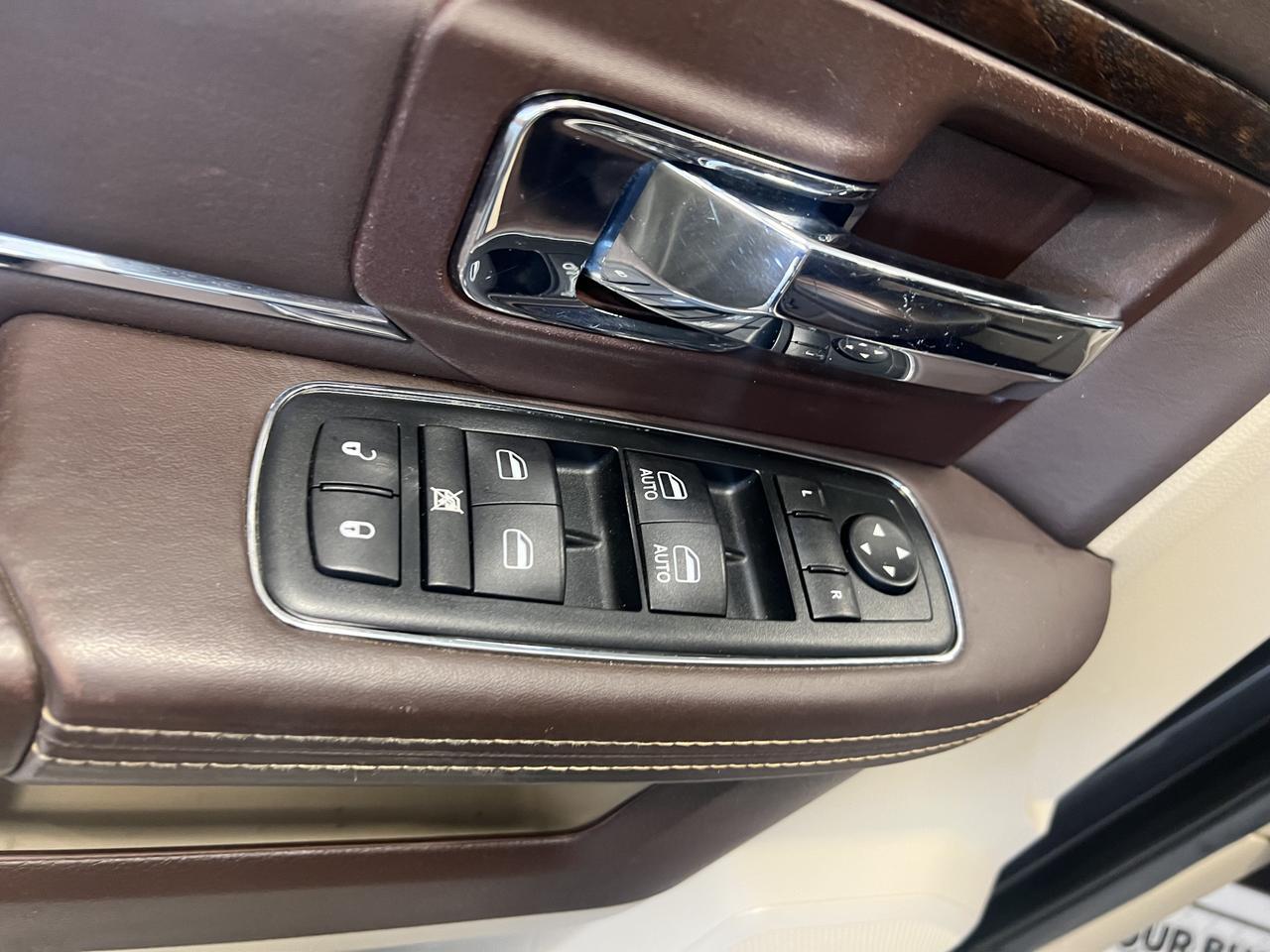 RAM3500 MEGA CAB 4X414