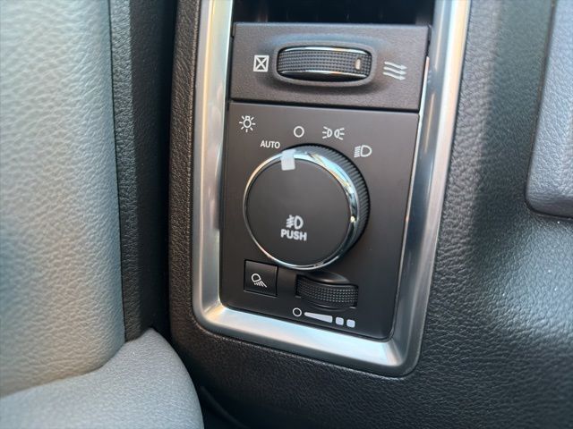 2014 Ram 1500 Big Horn Watertown SD 2014 Ram 1500 Big Horn Watertown SD