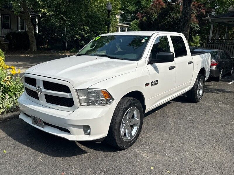 2014 Ram 1500 Express Crew Cab 4WD 2014 Ram 1500 Express Crew Cab 4WD