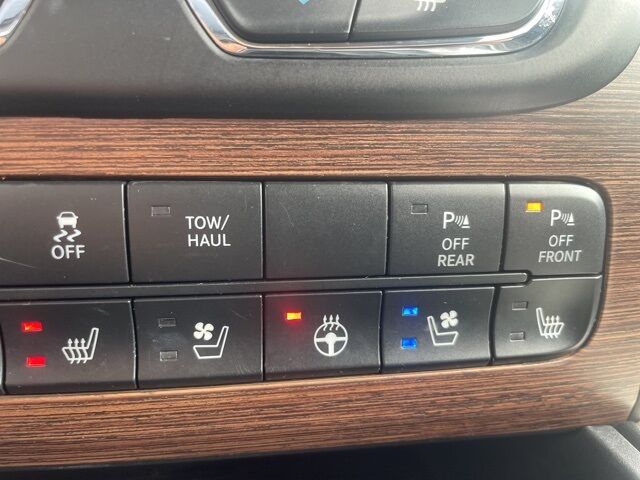 2014 Ram 1500 Laramie Watertown SD 2014 Ram 1500 Laramie Watertown SD