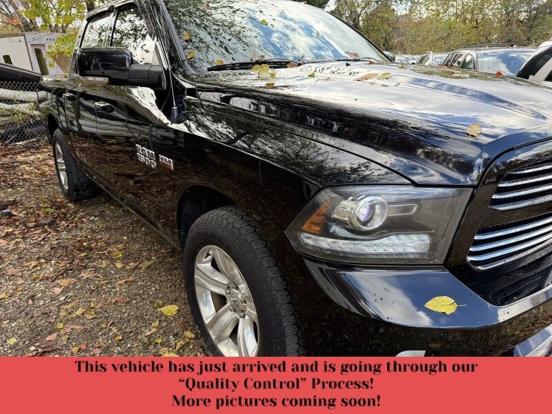 2014 Ram 1500 Sport Crew Cab 4WD 2014 Ram 1500 Sport Crew Cab 4WD