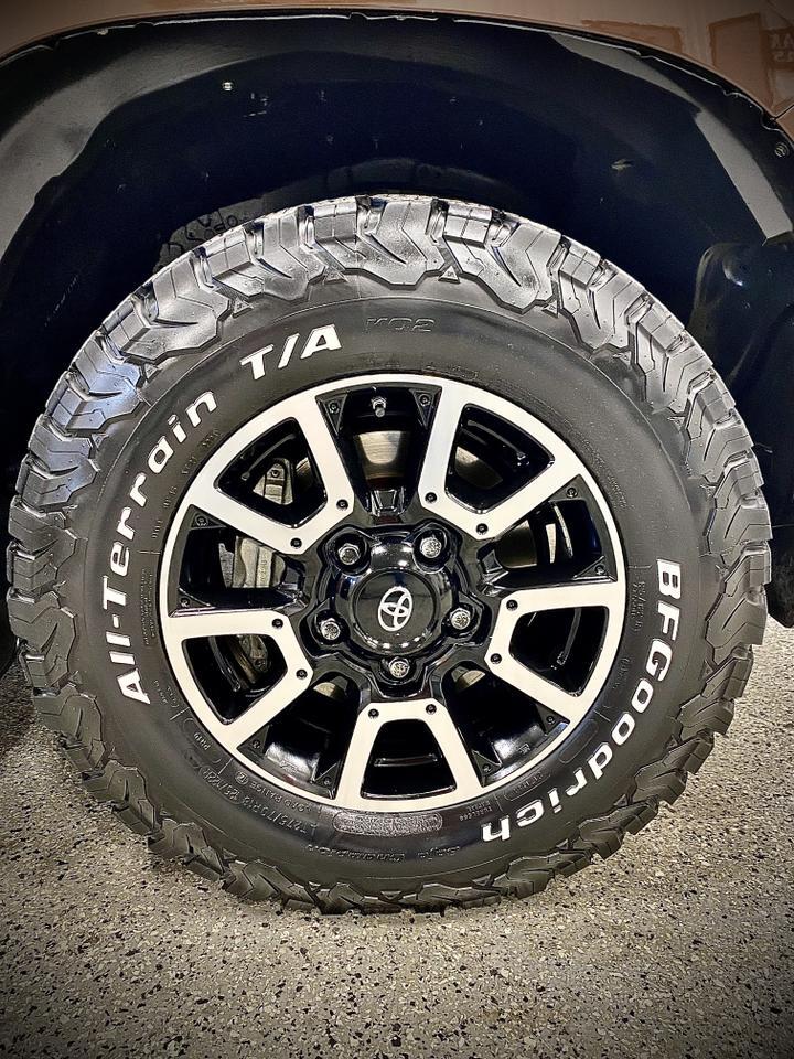 TOYOTATUNDRA DOUBLE CAB 4X418