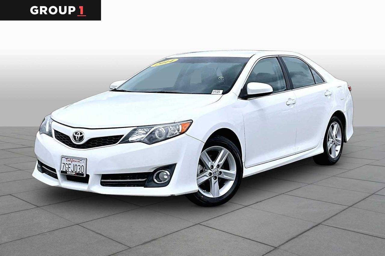 2014 Toyota Camry SE 2014 Toyota Camry SE
