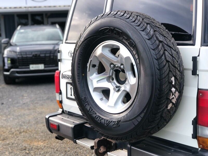 2014 Toyota Landcruiser (4.2L Diesel) Vaitele 2014 Toyota Landcruiser (4.2L Diesel) Vaitele