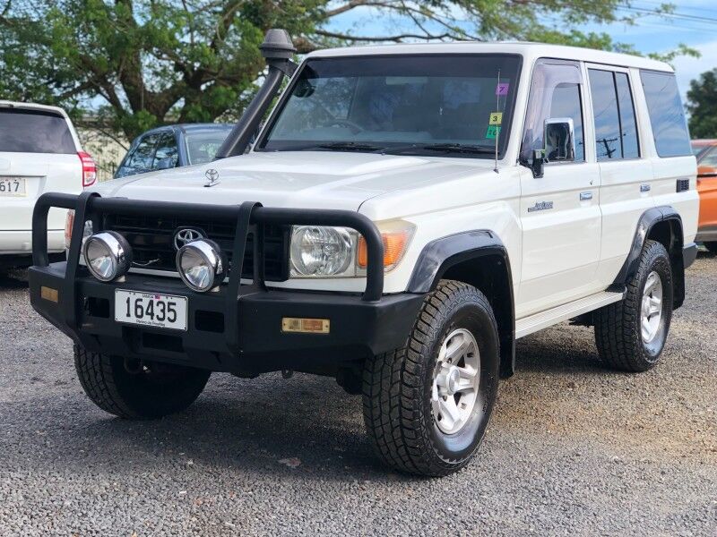 2014 Toyota Landcruiser (4.2L Diesel) Vaitele 2014 Toyota Landcruiser (4.2L Diesel) Vaitele