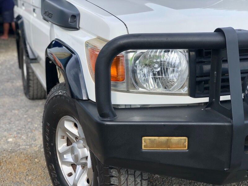 2014 Toyota Landcruiser (4.2L Diesel) Vaitele 2014 Toyota Landcruiser (4.2L Diesel) Vaitele