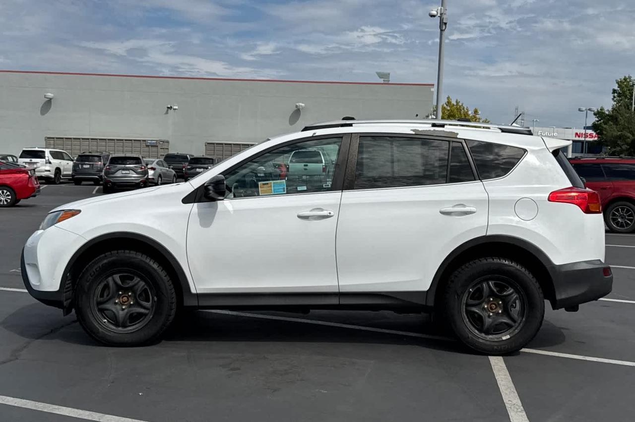 2014 Toyota RAV4 LE Roseville CA