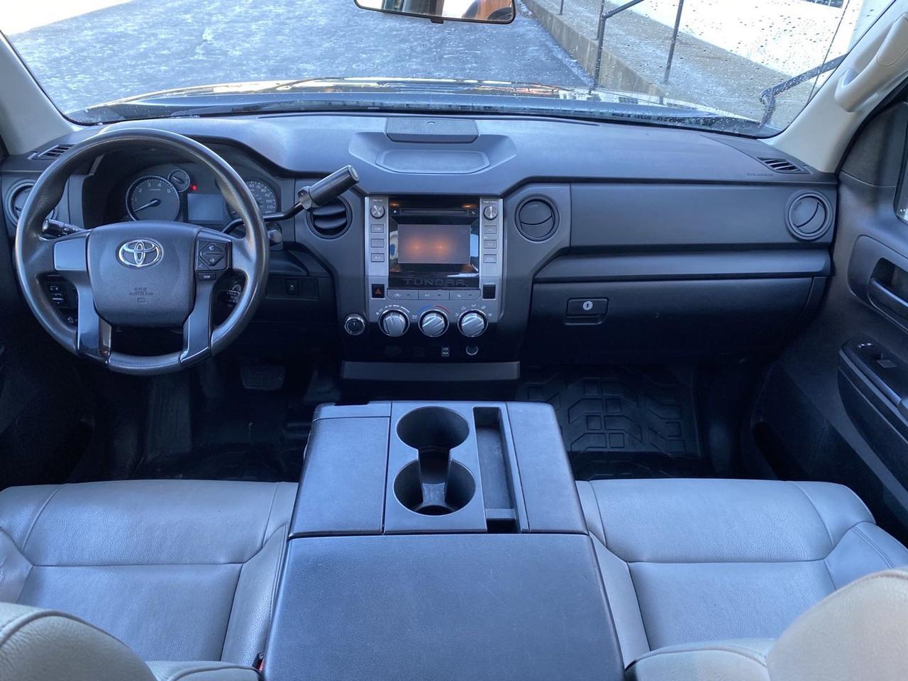 2014 Toyota Tundra 4WD Truck