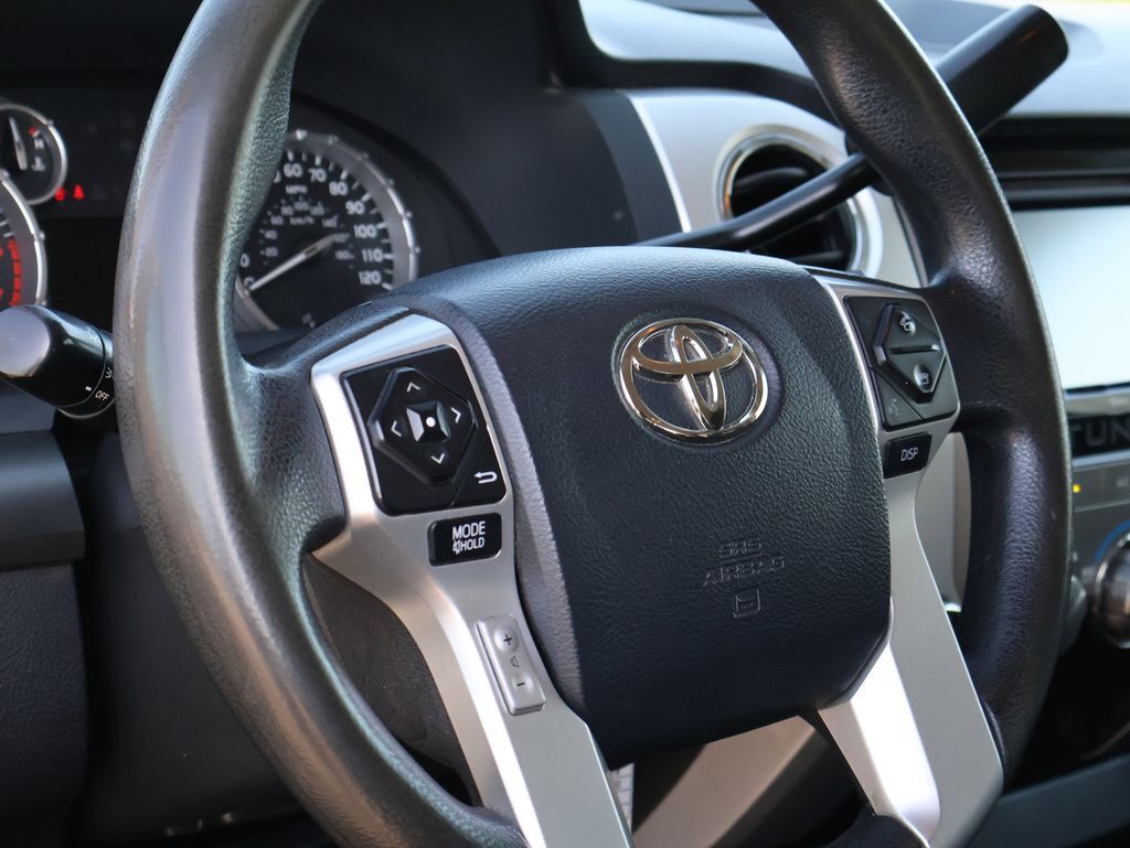 2014 Toyota Tundra SR5