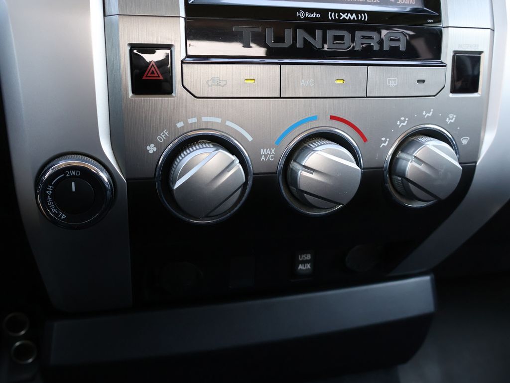 2014 Toyota Tundra SR5