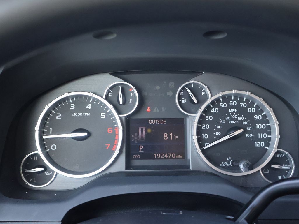 2014 Toyota Tundra SR5