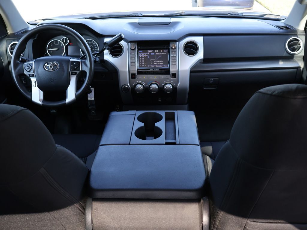2014 Toyota Tundra SR5
