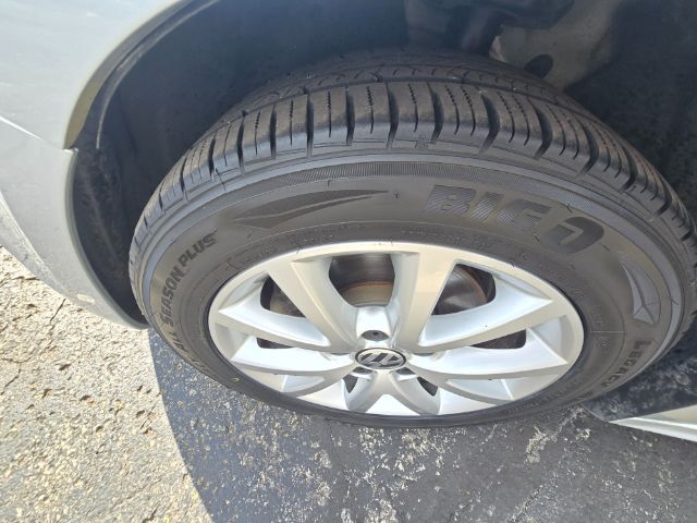 2014 Volkswagen Jetta 1.8T SE Saint Joseph MO 2014 Volkswagen Jetta 1.8T SE Saint Joseph MO