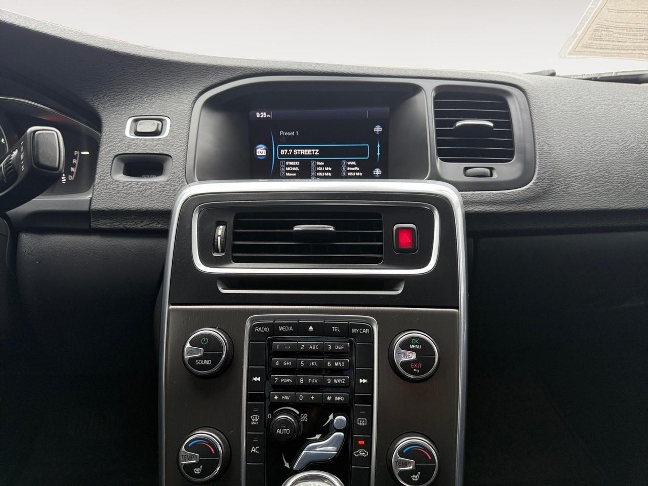 2014 Volvo S60 T5 Premier Plus, HEATED SEATS, SUNROOF, KEYLESS START, POWER MIRRORS, BLUETOOTH, LOW MILES, COME AND TEST DRIVE THIS VOLVO TODAY! Norfolk VA 2014 Volvo S60 T5 Premier Plus, HEATED SEATS, SUNROOF, KEYLESS START, POWER MIRRORS, BLUETOOTH, LOW MILES, COME AND TEST DRIVE THIS VOLVO TODAY! Norfolk VA