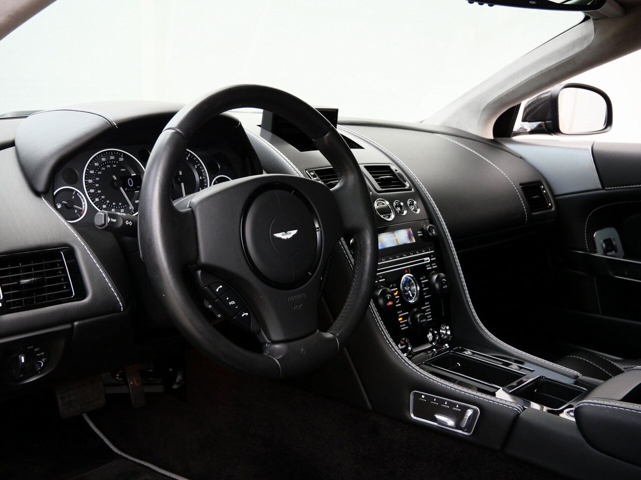 2015 Aston Martin DB9 Carbon Edition Carbon Edition Lawrence KS