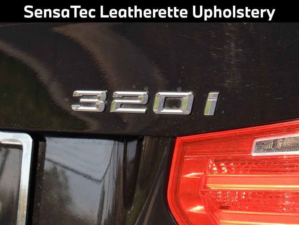 2015 BMW 3 Series 320i
