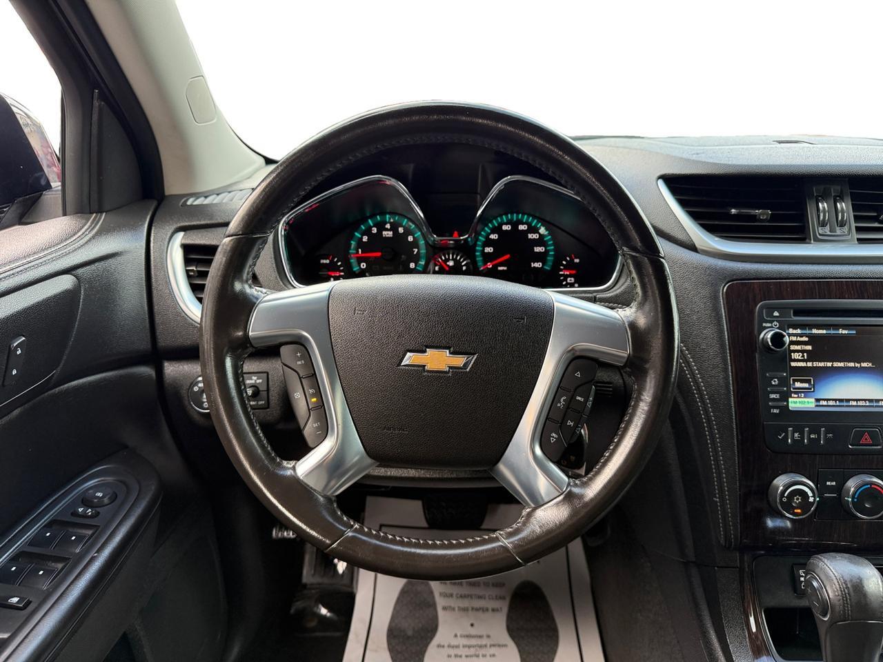 2015 CHEVROLET TRAVERSE 1LT Kansas City MO 2015 CHEVROLET TRAVERSE 1LT Kansas City MO
