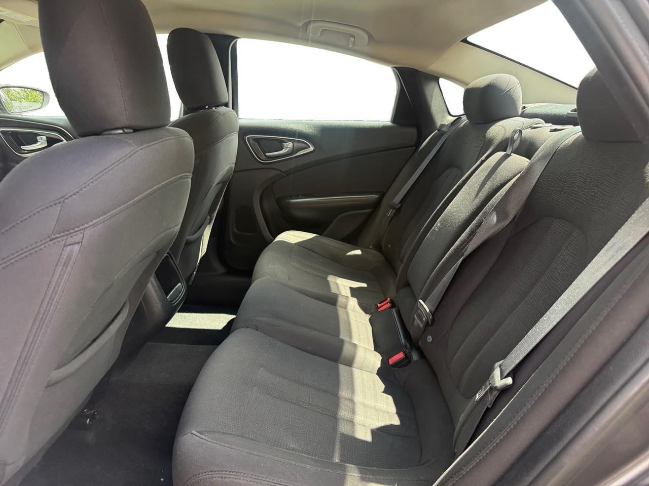 2015 CHRYSLER 200 LIMITED Kansas City MO 2015 CHRYSLER 200 LIMITED Kansas City MO