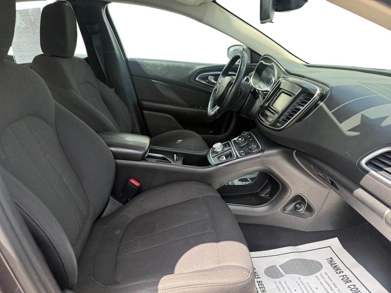 2015 CHRYSLER 200 LIMITED Kansas City MO 2015 CHRYSLER 200 LIMITED Kansas City MO