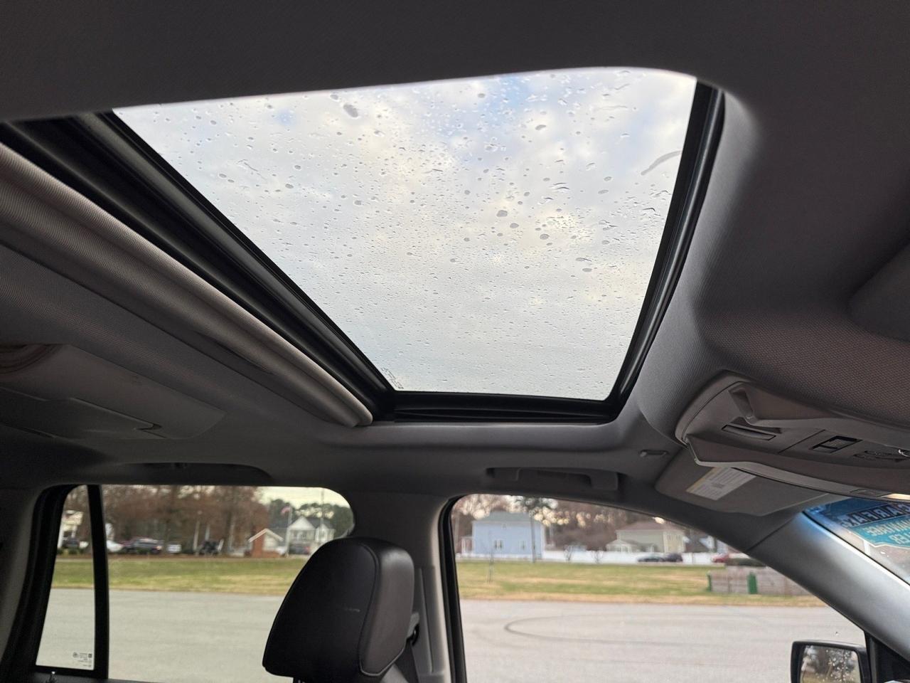 2015 Cadillac Escalade Premium, HEATED AND VENTILATED SEATS, HEATED REAR SEATS, POWER RUNNING BOARDS, SUNROOF, BOSE SPEAKERS, ALL WEATHER FLOOR MATS, CAPTAINS CHAIRS, 3RD ROW, REMOTE START, POWER FOLDING MIRRORS, THE PERFECT FAMILY VEHICLE! Norfolk VA 2015 Cadillac Escalade Premium, HEATED AND VENTILATED SEATS, HEATED REAR SEATS, POWER RUNNING BOARDS, SUNROOF, BOSE SPEAKERS, ALL WEATHER FLOOR MATS, CAPTAINS CHAIRS, 3RD ROW, REMOTE START, POWER FOLDING MIRRORS, THE PERFECT FAMILY VEHICLE! Norfolk VA