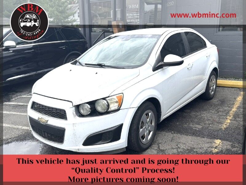 2015 Chevrolet Sonic LS 2015 Chevrolet Sonic LS