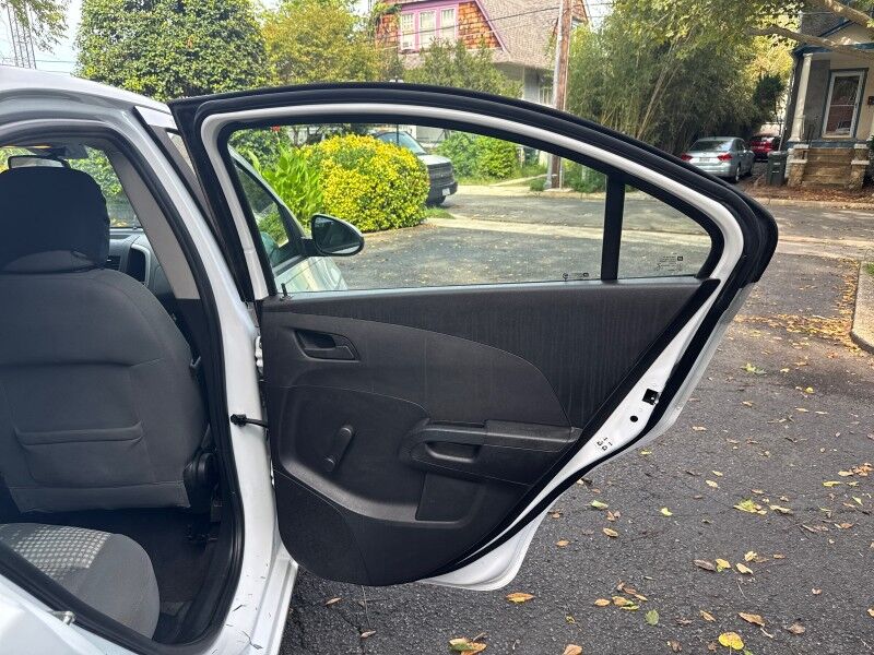 2015 Chevrolet Sonic LS Sedan FWD Arlington VA