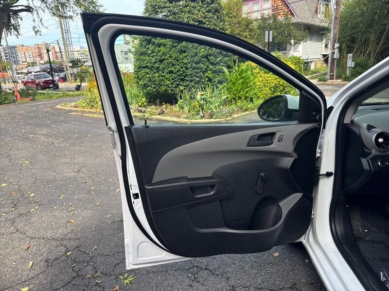 2015 Chevrolet Sonic LS Sedan FWD Arlington VA