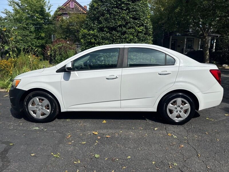 2015 Chevrolet Sonic LS Sedan FWD Arlington VA