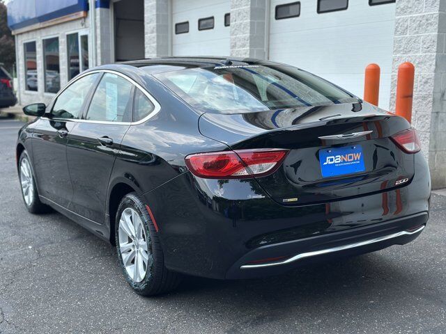 2015 Chrysler 200
