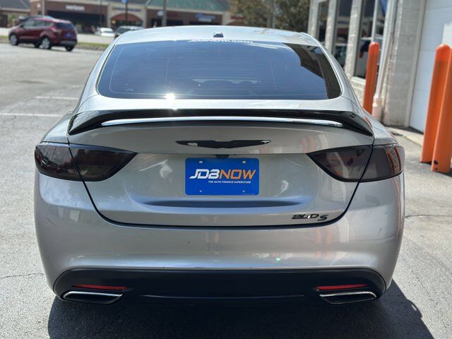 2015 Chrysler 200