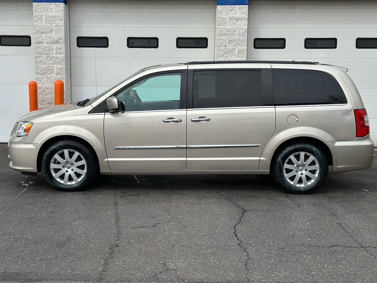 2015 Chrysler Town & Country