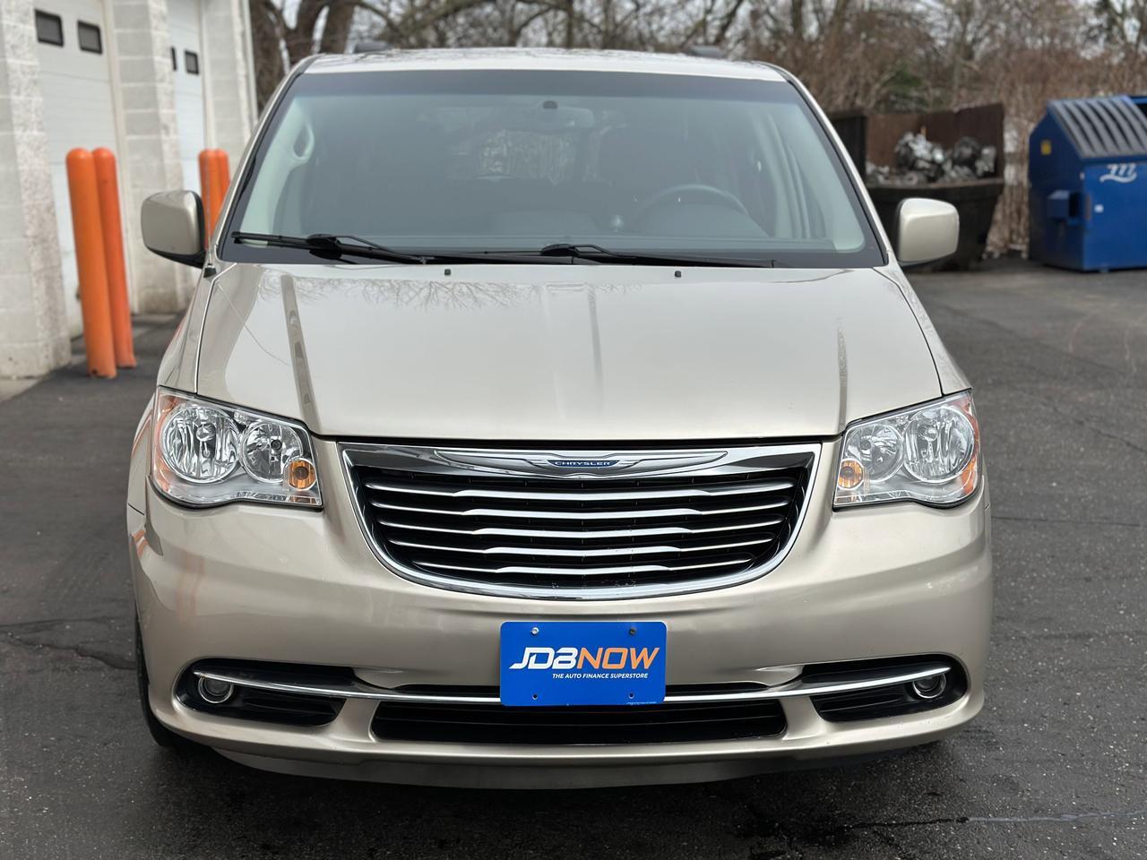 2015 Chrysler Town & Country
