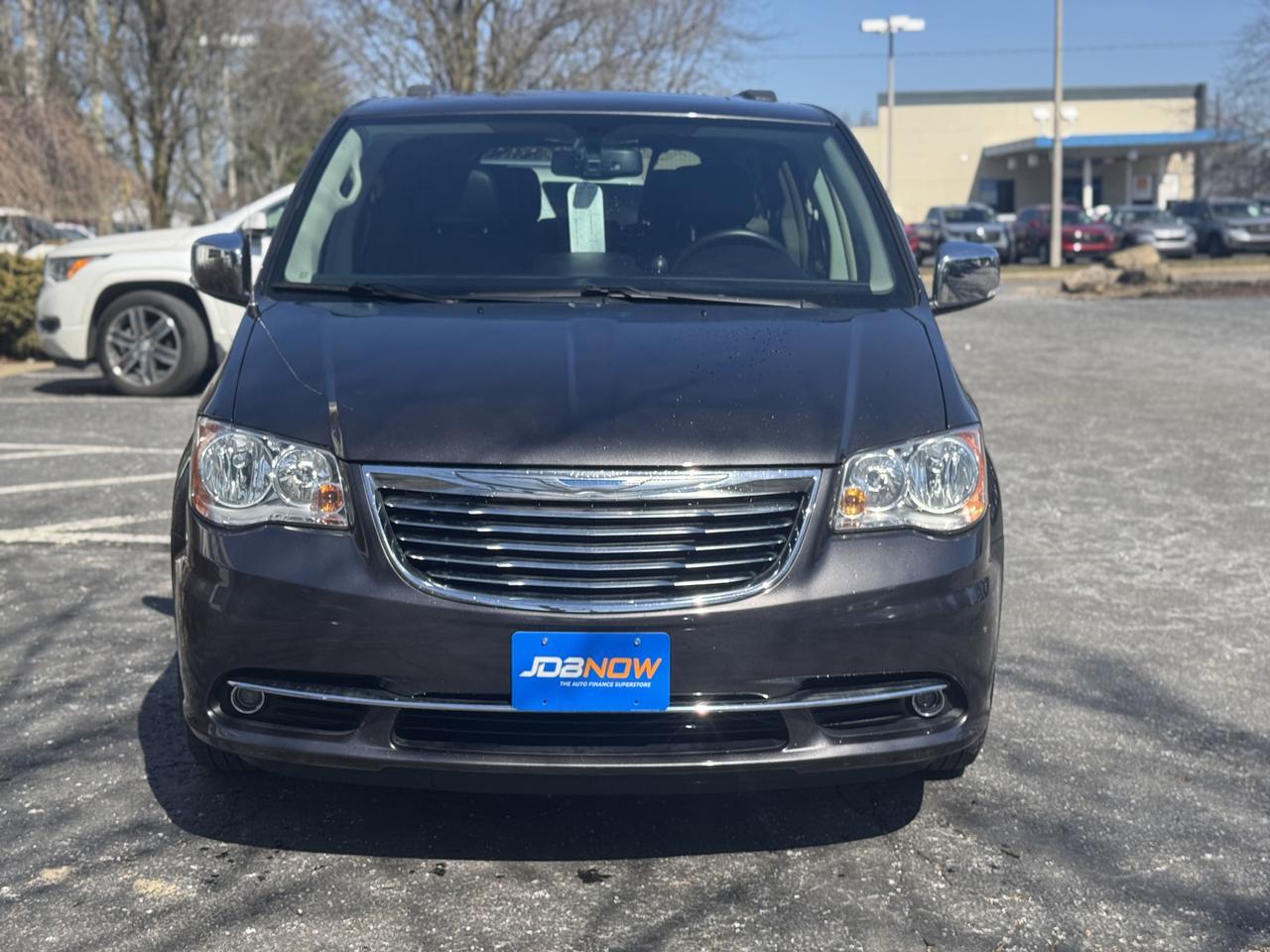 2015 Chrysler Town & Country